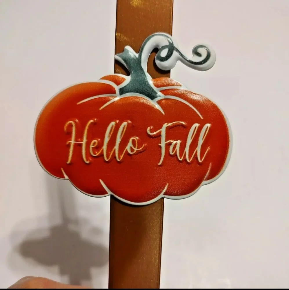 Fall Harvest Autumn Thanksgiving Metal Wreath Hanger Acorn Pumpkin Pickup Truck